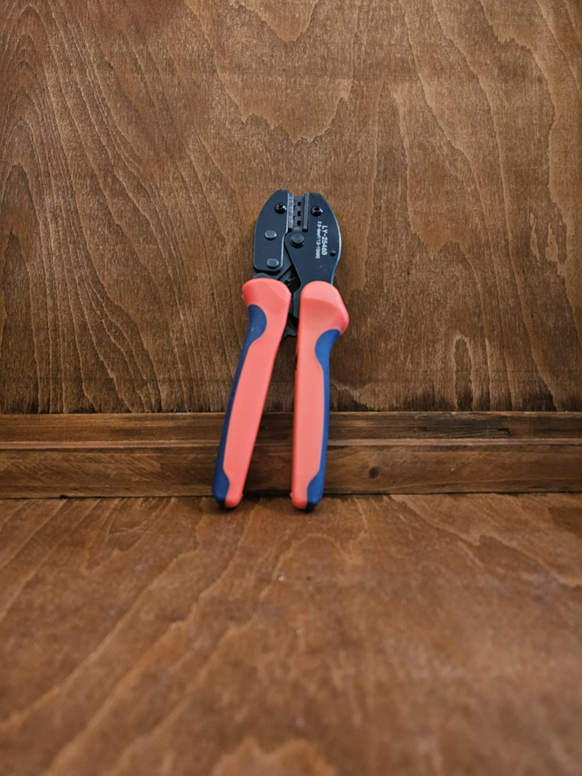 MC4 CABLE CRIMPERS (UP TO 6mm2)