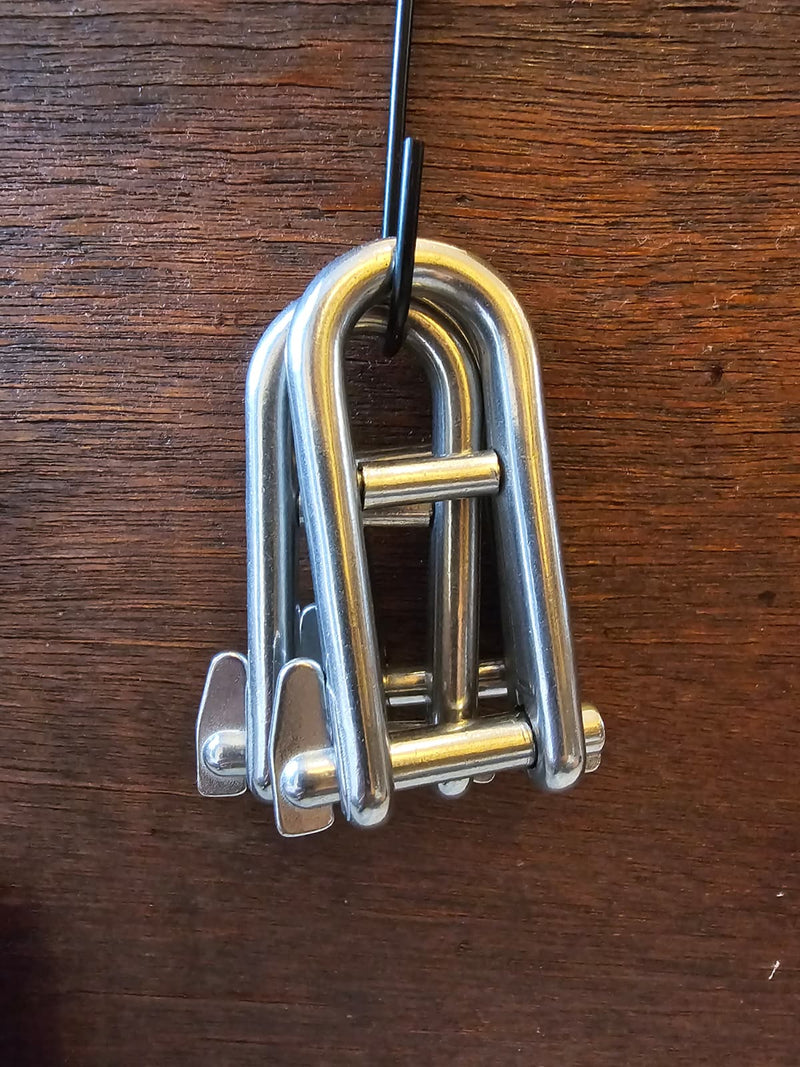 D SHACKLE STAINLESS STEEL 8cm
